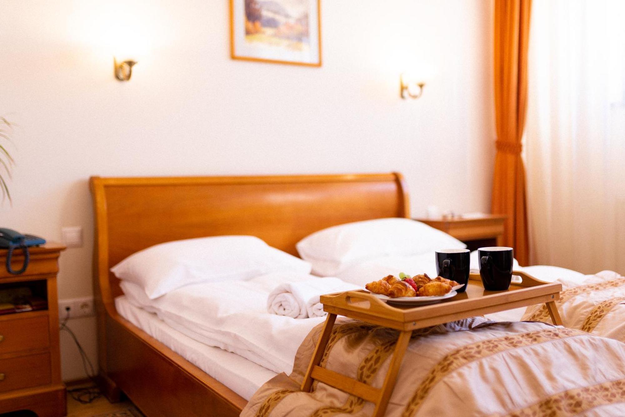 Septimia & Hotel 4*